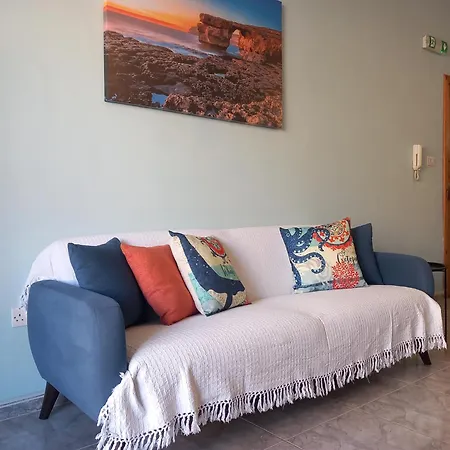 Riviera Del Sol Apartment